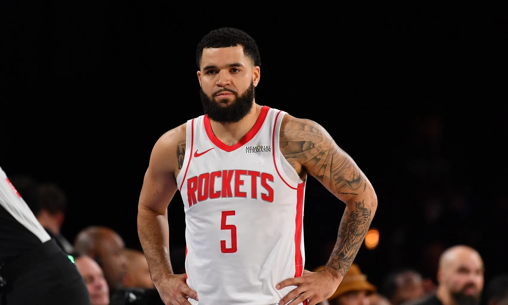 湖人翻盘76人,范弗利特状态火热 湖人翻盘76人,范弗利特状态火热