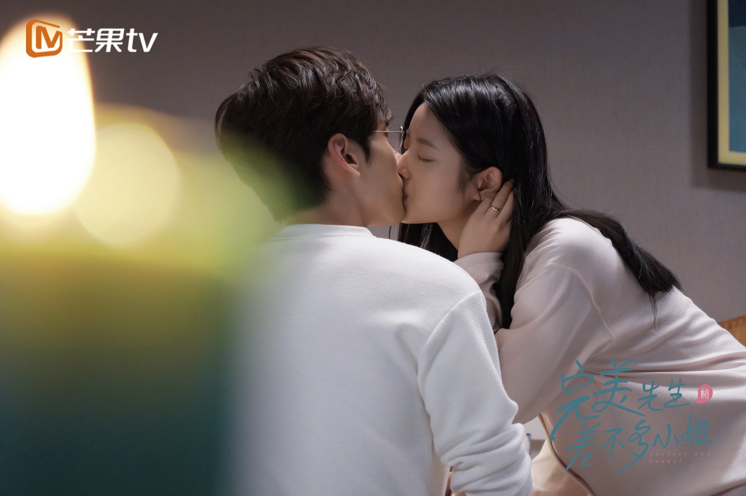 赛道上的逆袭诗篇，周冠宇雷诺战车绝杀梅赛德斯王朝