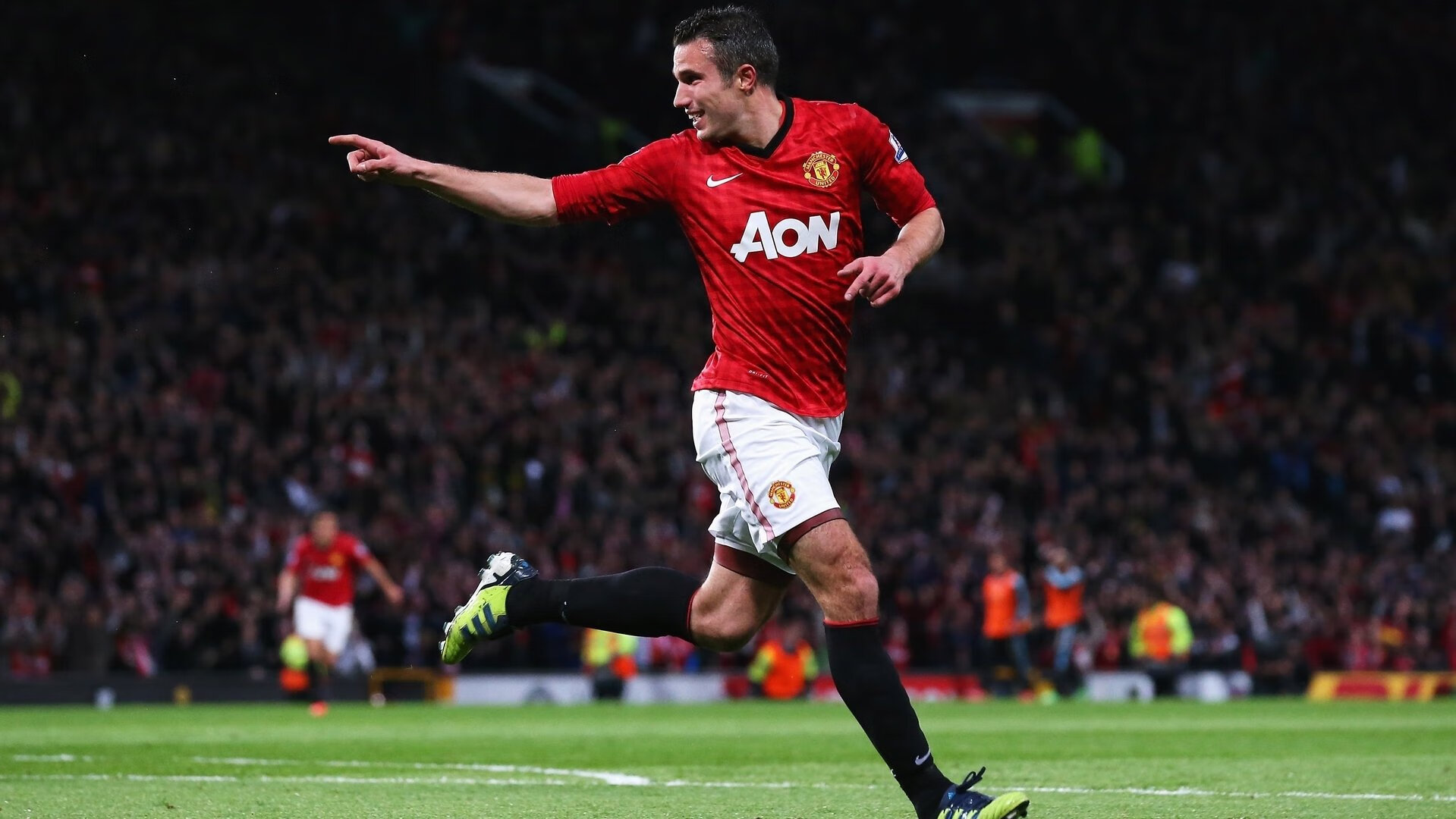 两个战场，同一种争胜，巴雷拉的火光与乌克兰的血色黎明